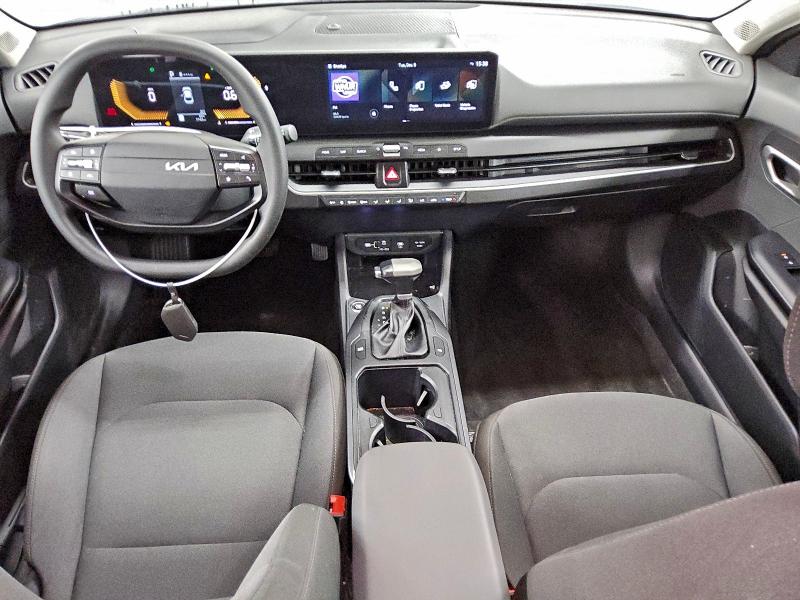 Photo 8 from auction – 2025 KIA K4 LX with VIN 3KPFT4DE6SE058915