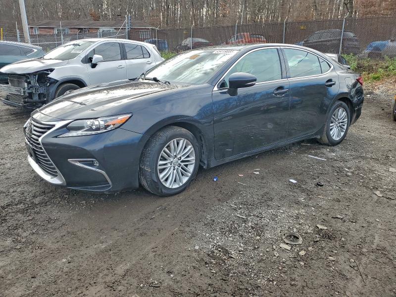 LEXUS ES 350 2017 with VIN 58ABK1GG1HU077173 - Photo from auction