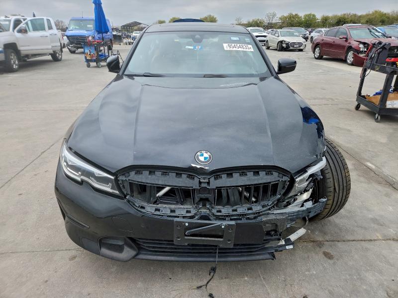 Photo 5 from auction – 2022 BMW 330I with VIN WBA5R1C08NFM20345
