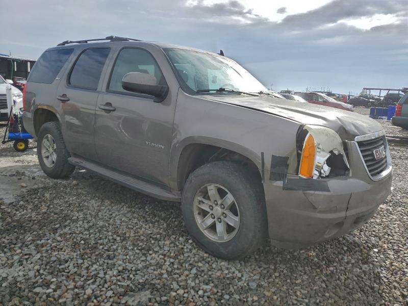 Photo 4 from auction – 2011 GMC YUKON SLT with VIN 1GKS2CE03BR354515