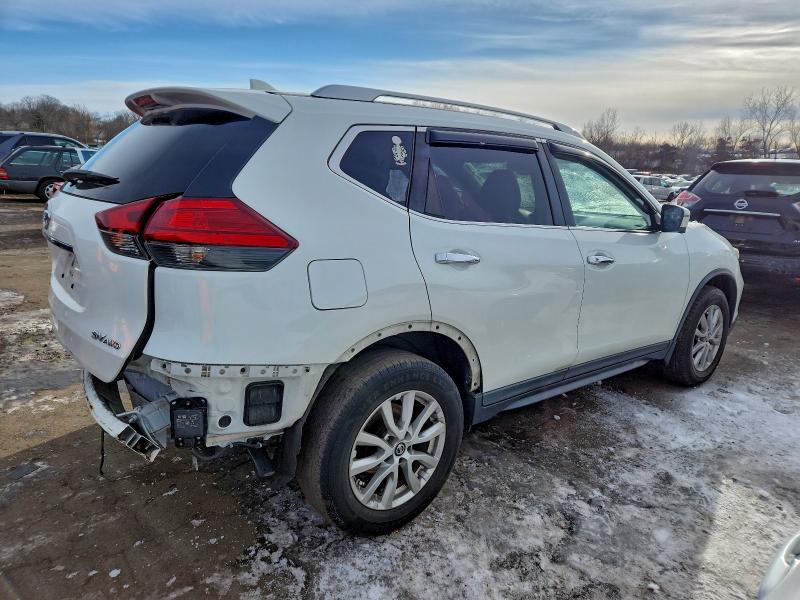 Photo 3 from auction – 2017 NISSAN ROGUE S with VIN KNMAT2MV4HP596360