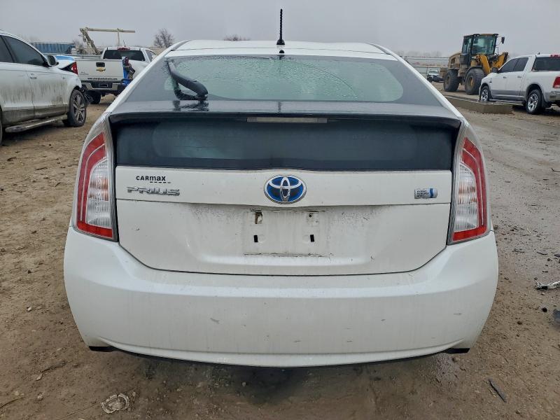 Photo 6 from auction – 2013 TOYOTA PRIUS with VIN JTDKN3DU2D5606238