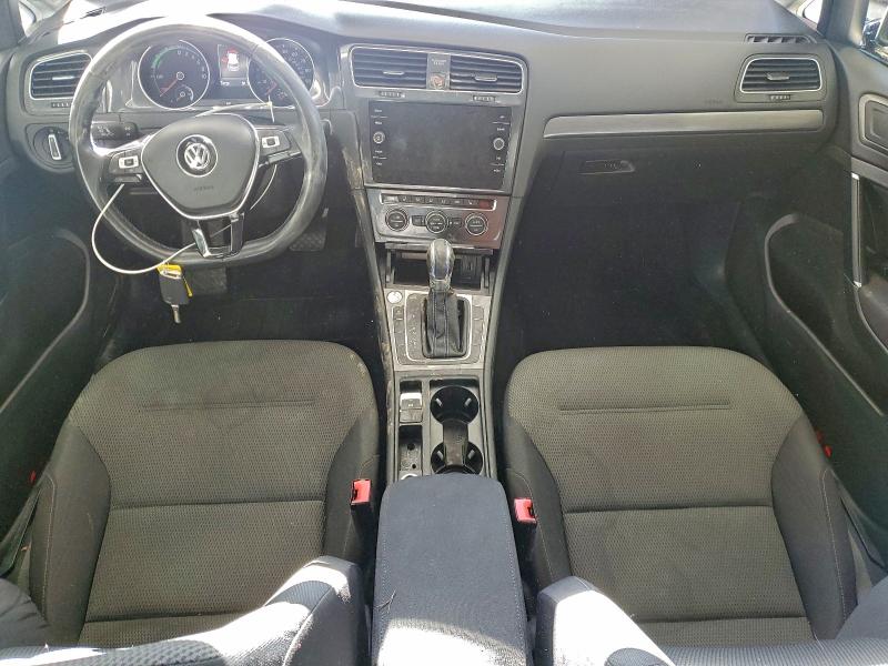 Photo 8 from auction – 2019 VOLKSWAGEN E-GOLF with VIN WVWKR7AU4KW910940