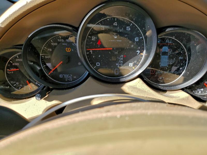 Photo 9 from auction – 2014 PORSCHE CAYENNE with VIN WP1AA2A23ELA01189