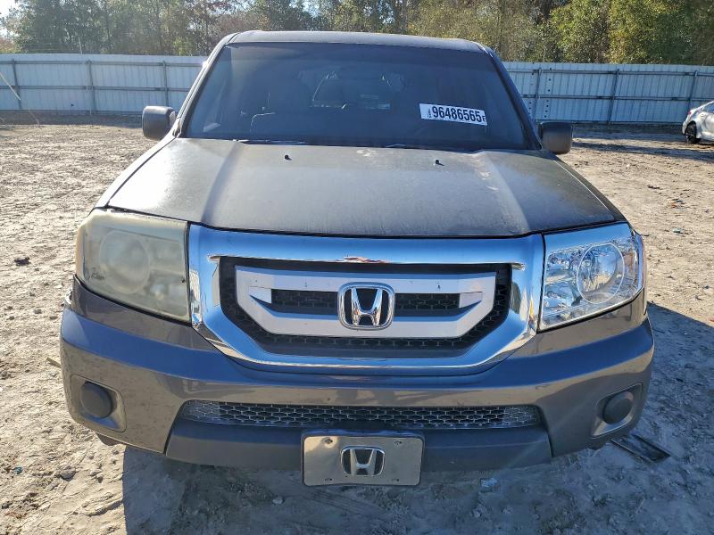 Photo 5 from auction – 2011 HONDA PILOT LX with VIN 5FNYF3H23BB007649