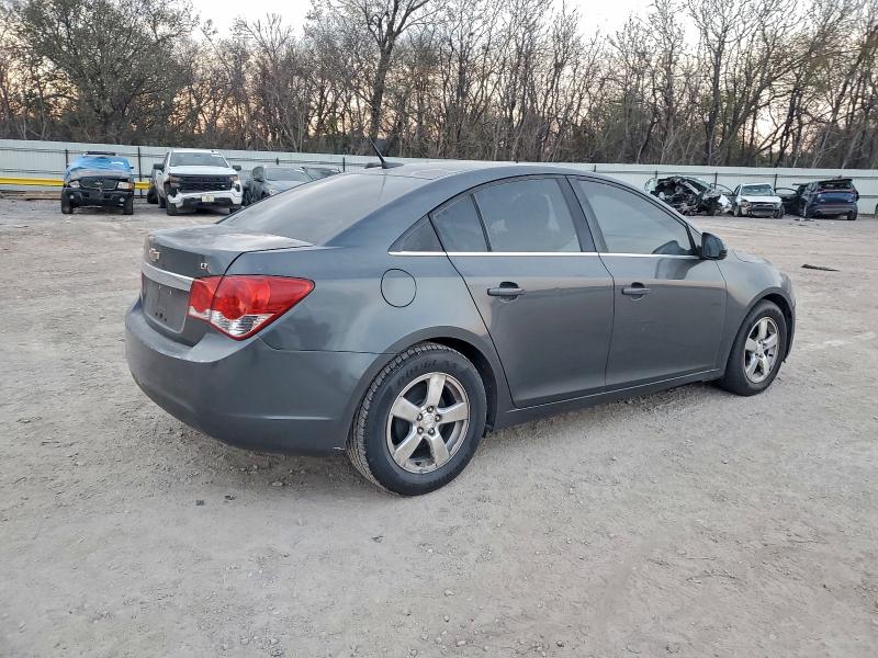 Photo 3 from auction – 2013 CHEVROLET CRUZE with VIN 1G1PC5SB7D7196753