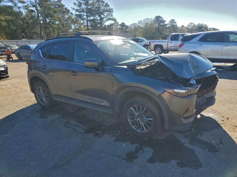 Photo 4 from auction – 2017 MAZDA CX-5 TOURI with VIN JM3KFBCL2H0173613