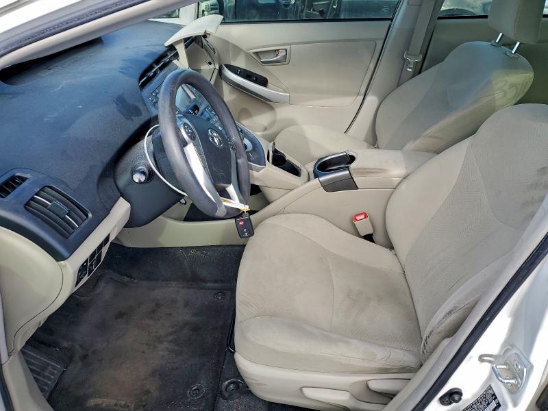 Photo 7 from auction – 2013 TOYOTA PRIUS with VIN JTDKN3DUXD5567561