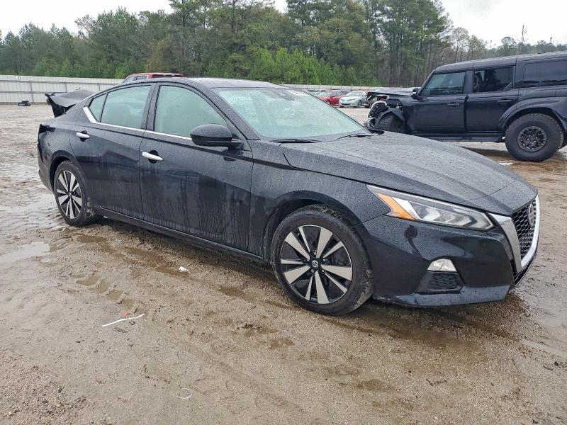 Photo 4 from auction – 2021 NISSAN ALTIMA SV with VIN 1N4BL4DV8MN394584