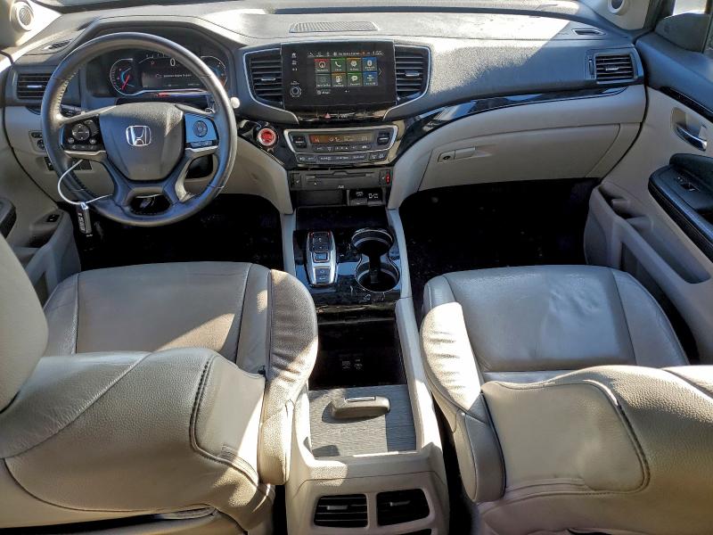 Photo 8 from auction – 2019 HONDA PILOT TOUR with VIN 5FNYF6H61KB019870