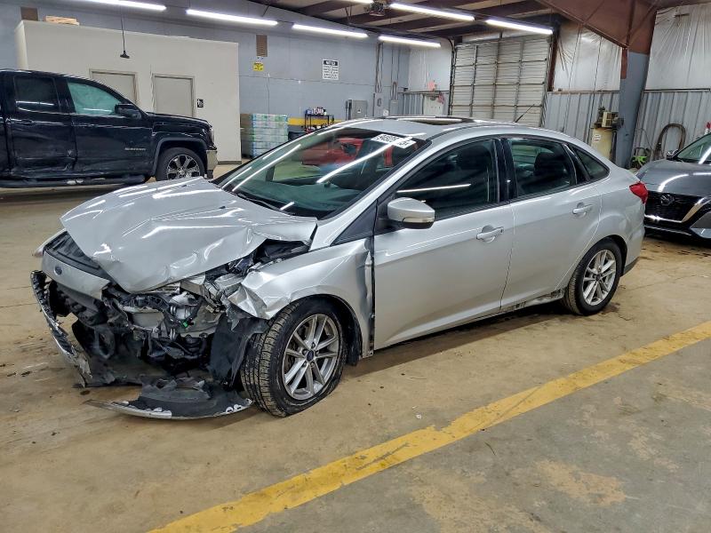 FORD FOCUS SE 2015 with VIN 1FADP3F21FL249878 - Photo from auction
