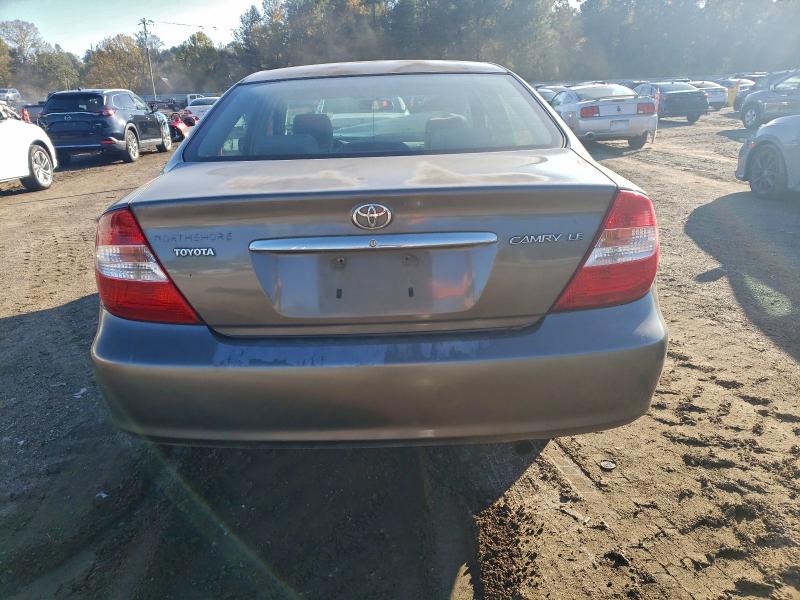 Photo 6 from auction – 2004 TOYOTA CAMRY with VIN 4T1BE32K74U866086