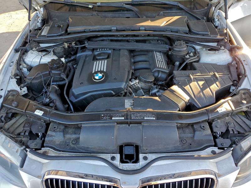 Photo 11 from auction – 2012 BMW 328 I SULE with VIN WBADW7C58CE728878