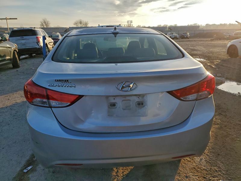 Photo 6 from auction – 2013 HYUNDAI ELANTRA with VIN KMHDH4AE8DU981099
