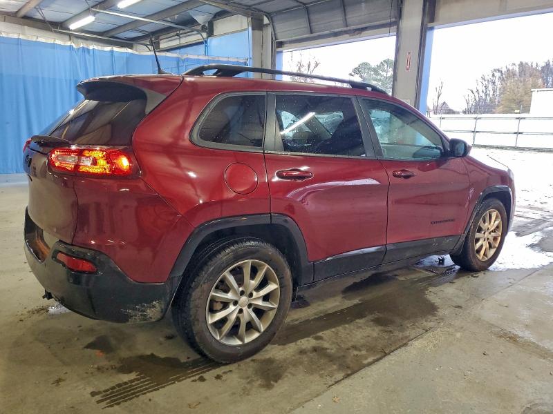 Photo 3 from auction – 2018 JEEP CHEROKEE L with VIN 1C4PJLCB4JD606213