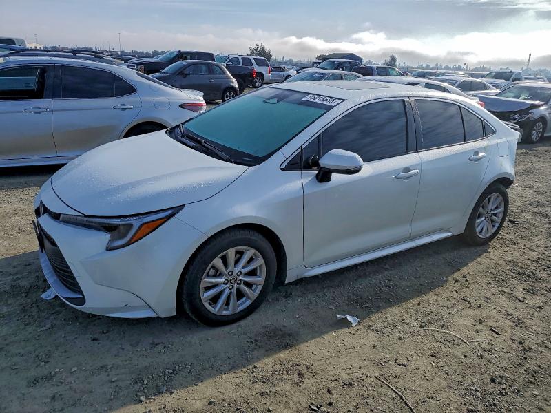 Photo 1 from auction – 2024 TOYOTA COROLLA LE with VIN JTDBCMFE8RJ016402