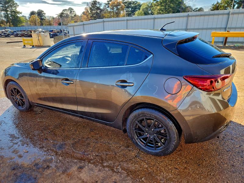 Photo 2 from auction – 2016 MAZDA 3 TOURING with VIN JM1BM1L72G1301692