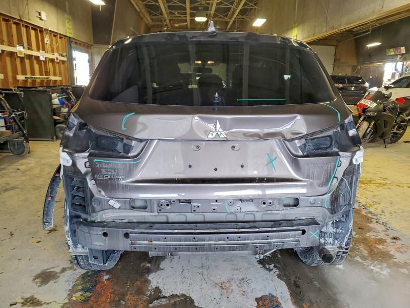 Photo 6 from auction – 2017 MITSUBISHI OUTLANDER with VIN JA4AP3AU6HZ066914