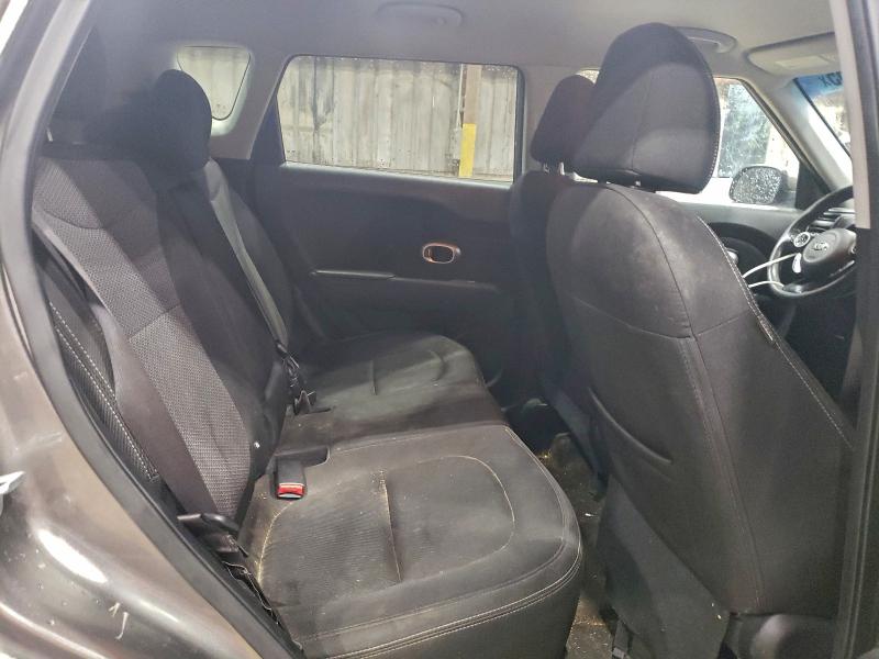 Photo 10 from auction – 2018 KIA SOUL + with VIN KNDJP3A53J7543251