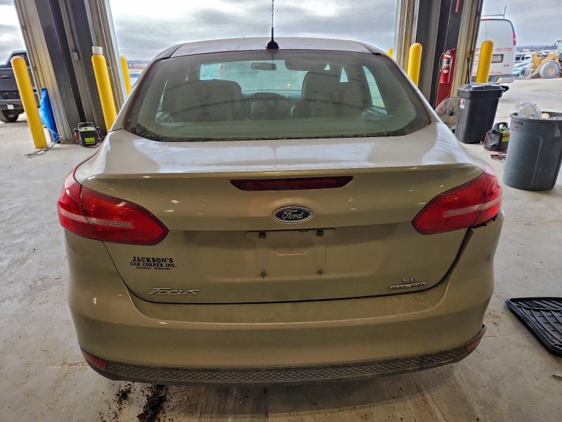 Photo 6 from auction – 2015 FORD FOCUS SE with VIN 1FADP3F29FL350487