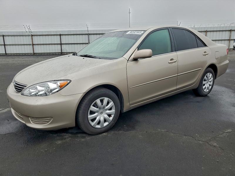 Photo 1 from auction – 2005 TOYOTA CAMRY LE with VIN 4T1BE30K75U993845