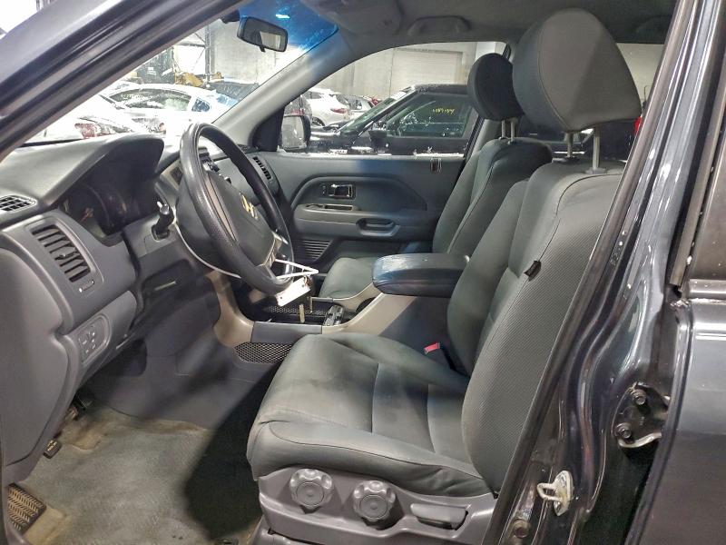 Photo 7 from auction – 2006 HONDA PILOT LX with VIN 5FNYF28136B022577