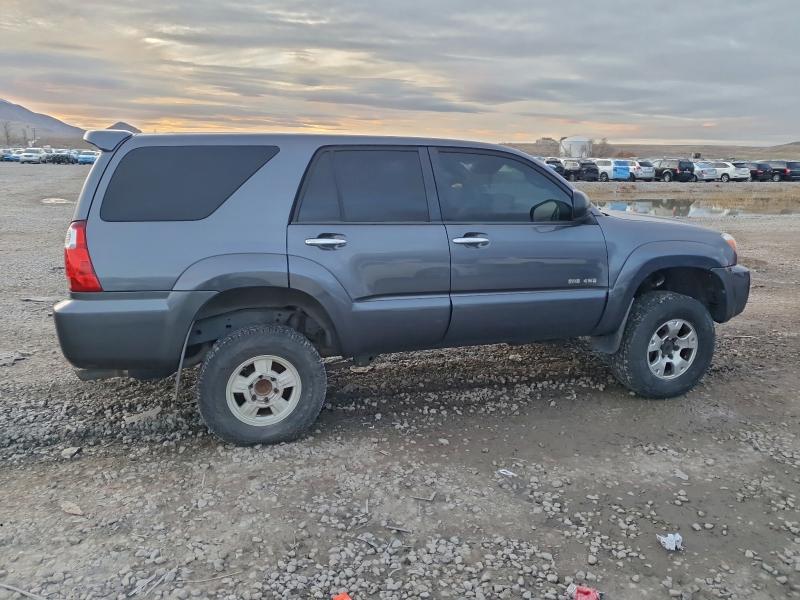 Photo 3 from auction – 2007 TOYOTA 4RUNNER SR with VIN JTEBT14R570067021