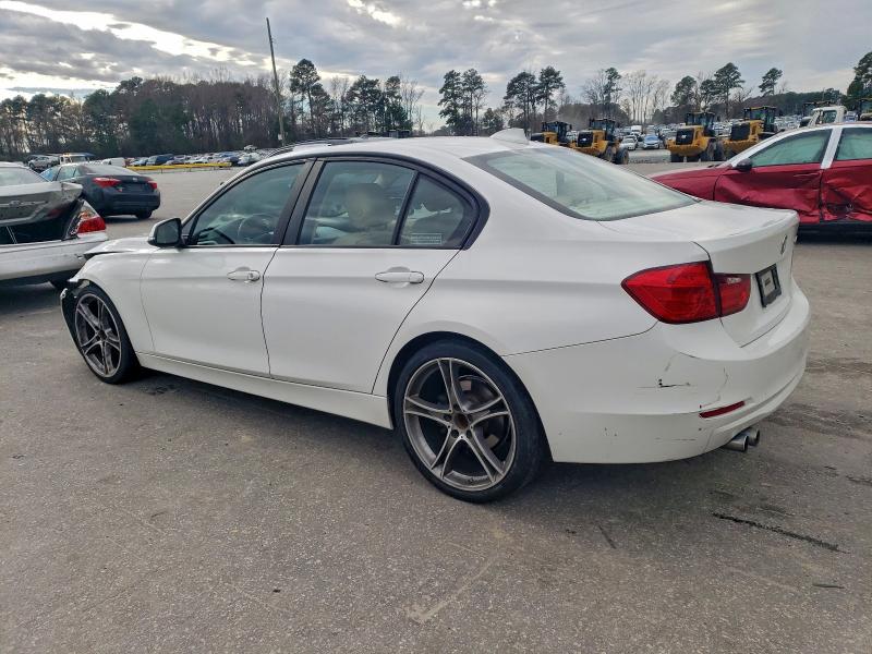 Photo 2 from auction – 2013 BMW 328 I with VIN WBA3A5G56DNP21521
