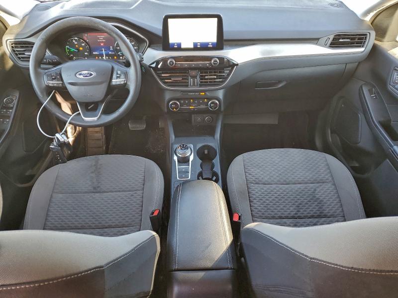 Photo 8 from auction – 2021 FORD ESCAPE SE with VIN 1FMCU0BZ1MUA40059