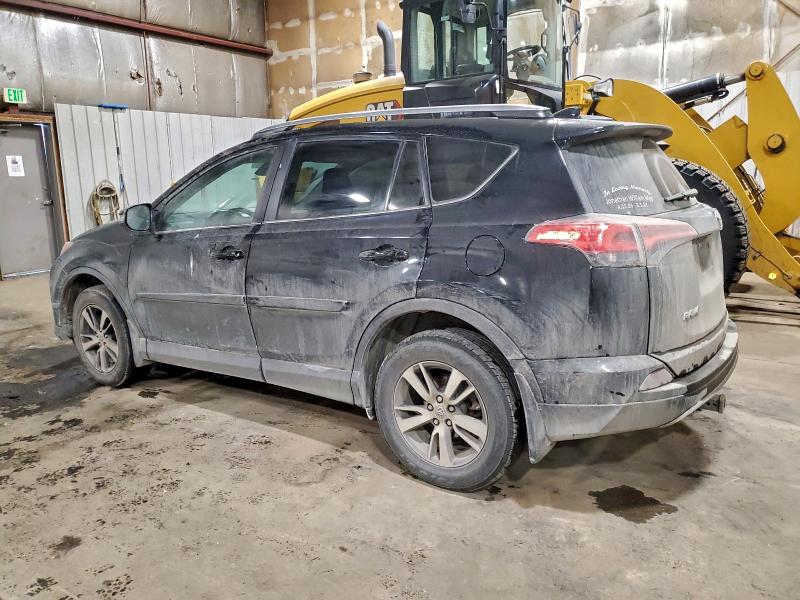 Photo 2 from auction – 2018 TOYOTA RAV4 with VIN 2T3RFREV5JW752370