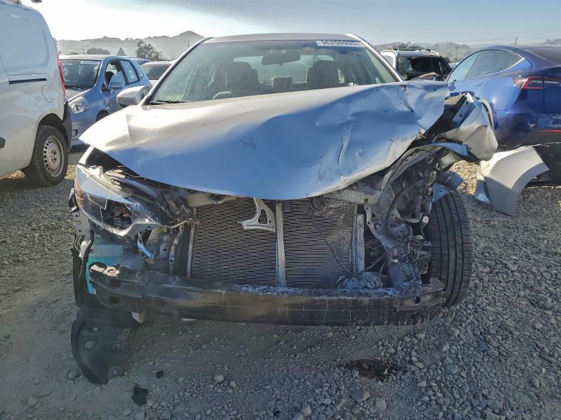 Photo 5 from auction – 2014 TOYOTA COROLLA L with VIN 2T1BURHE5EC053016