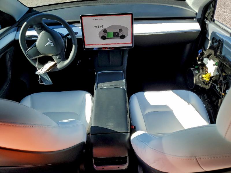 Photo 8 from auction – 2025 TESLA MODEL Y with VIN 7SAYGDEDXSF319060