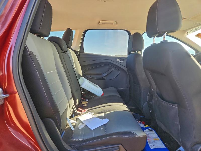 Photo 10 from auction – 2015 FORD ESCAPE SE with VIN 1FMCU0GX5FUB05117