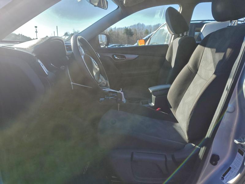 Photo 7 from auction – 2016 NISSAN ROGUE S with VIN KNMAT2MV1GP640426