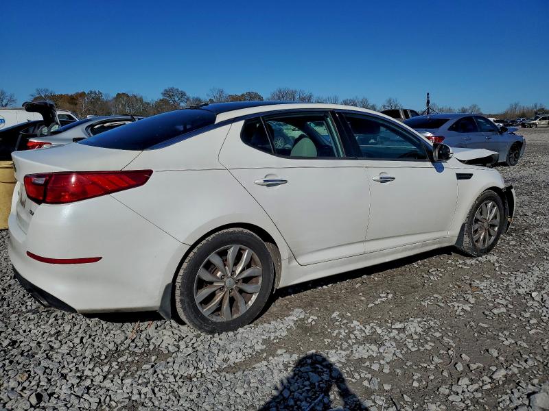 Photo 3 from auction – 2015 KIA OPTIMA EX with VIN 5XXGN4A76FG435535
