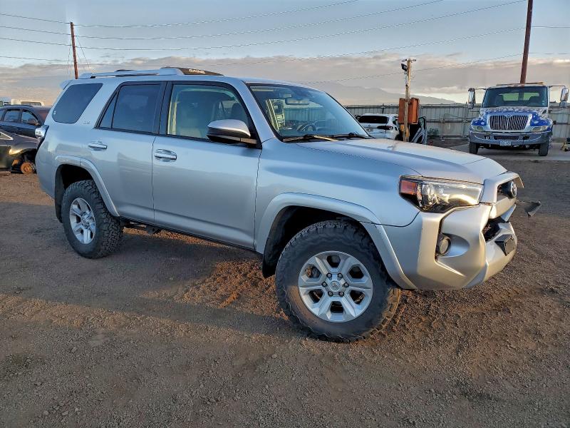 Photo 4 from auction – 2018 TOYOTA 4RUNNER SR with VIN JTEBU5JR7J5583268