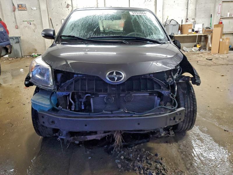 Photo 5 from auction – 2011 TOYOTA SCION XD with VIN JTKKU4B46B1012972