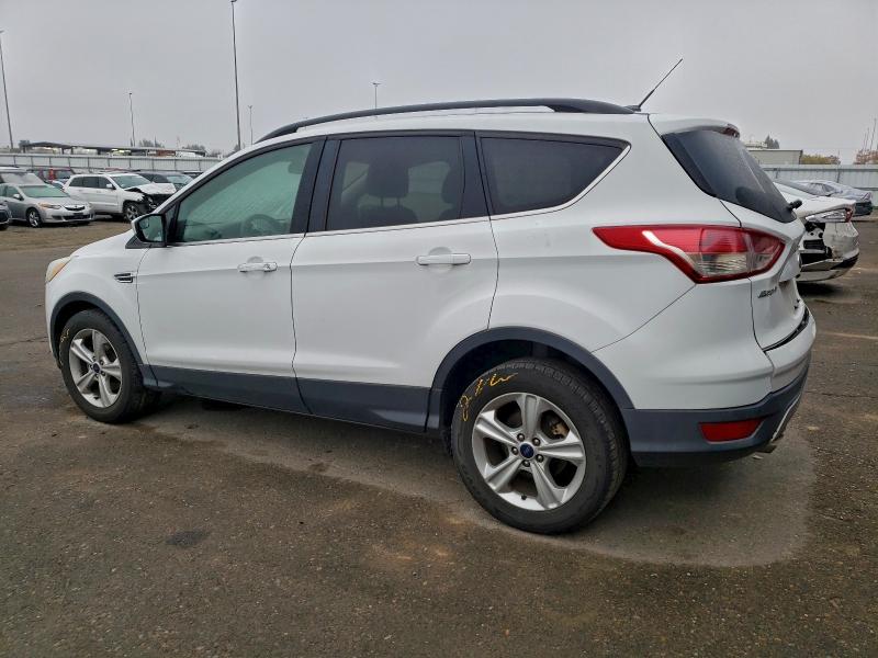 Photo 2 from auction – 2016 FORD ESCAPE SE with VIN 1FMCU0GX3GUA99836