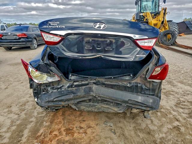 Photo 6 from auction – 2013 HYUNDAI SONATA SE with VIN 5NPEC4AC3DH624381