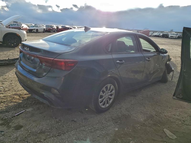 Photo 3 from auction – 2023 KIA FORTE LX with VIN 3KPF24AD2PE569821