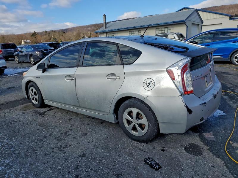 Photo 2 from auction – 2012 TOYOTA PRIUS with VIN JTDKN3DU1C5525357