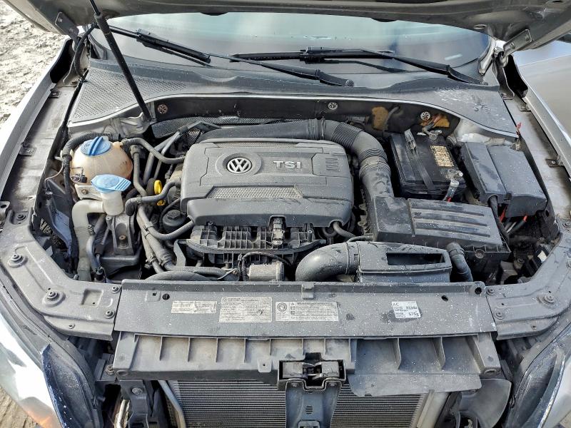 Photo 11 from auction – 2014 VOLKSWAGEN PASSAT S with VIN 1VWAT7A36EC056962