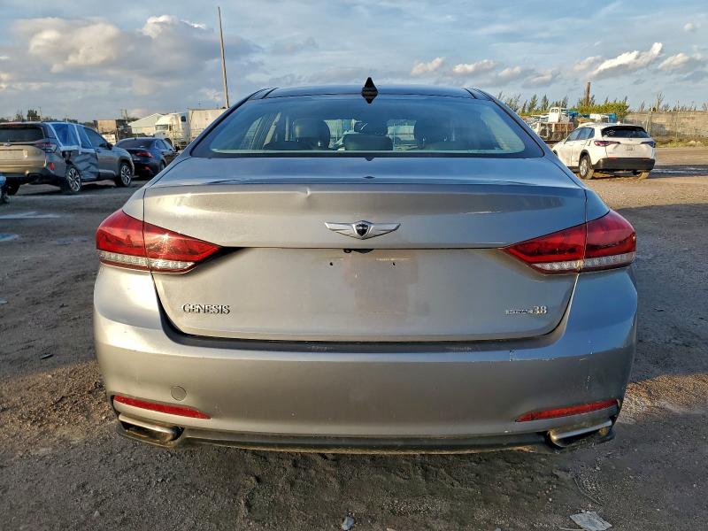 Photo 6 from auction – 2016 HYUNDAI GENESIS with VIN KMHGN4JE6GU111796
