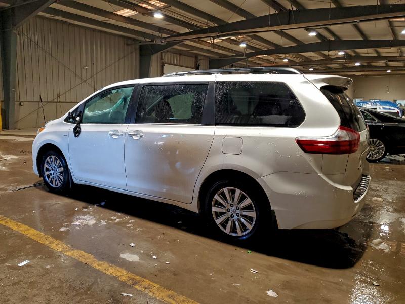 Photo 2 from auction – 2017 TOYOTA SIENNA XLE with VIN 5TDDZ3DC6HS180347