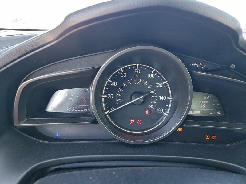Photo 9 from auction – 2018 MAZDA 3 TOURING with VIN 3MZBN1V35JM163502