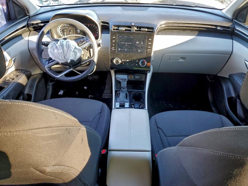 Photo 8 from auction – 2022 HYUNDAI TUCSON SE with VIN 5NMJACAE0NH016249