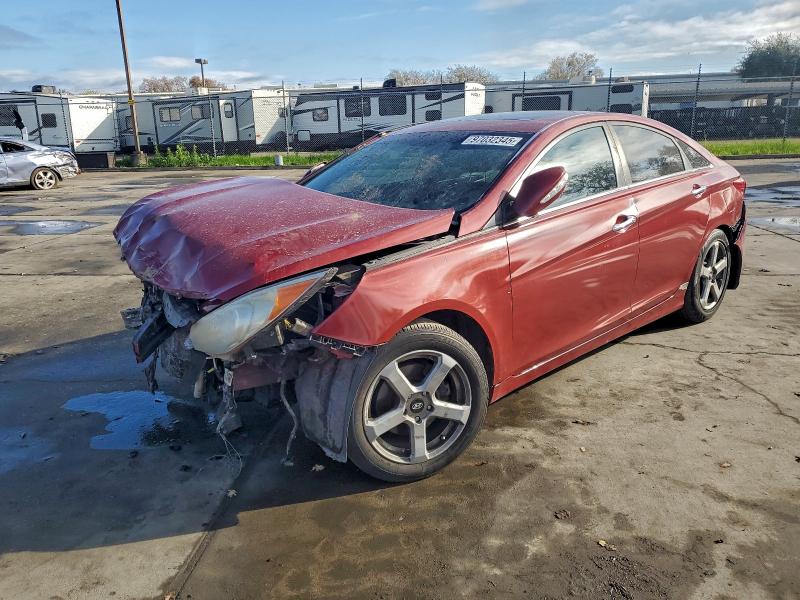 HYUNDAI SONATA SE 2011 with VIN 5NPEC4AC2BH256840 - Photo from auction