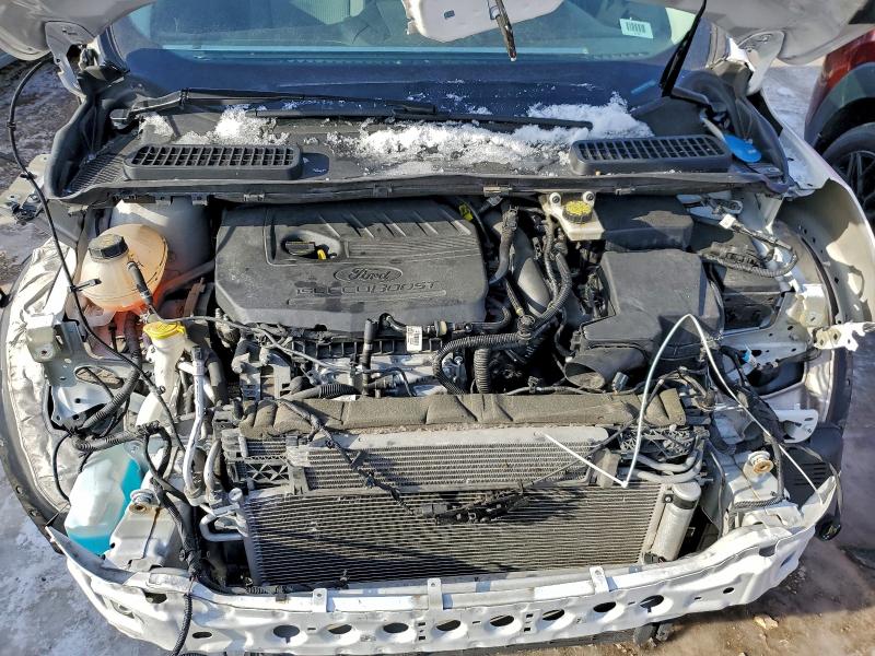 Photo 11 from auction – 2017 FORD ESCAPE SE with VIN 1FMCU9GD5HUB49910