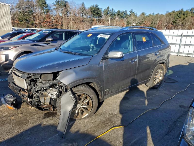 Photo 1 from auction – 2012 KIA SORENTO SX with VIN 5XYKWDA26CG195373