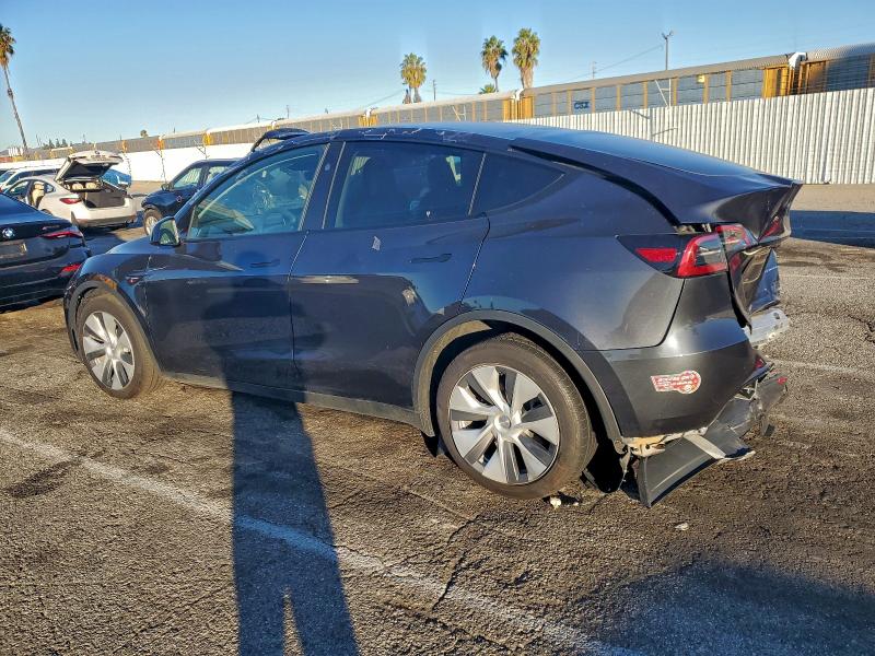 Photo 2 from auction – 2024 TESLA MODEL Y with VIN 7SAYGDEE4RF077871